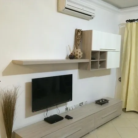 Seaview In Saint Thomas Bay