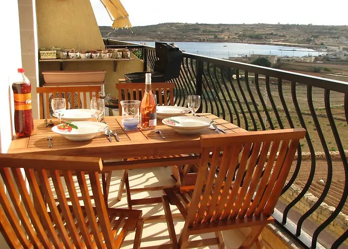 Apartment Seaview In Saint Thomas Bay Marsaskala